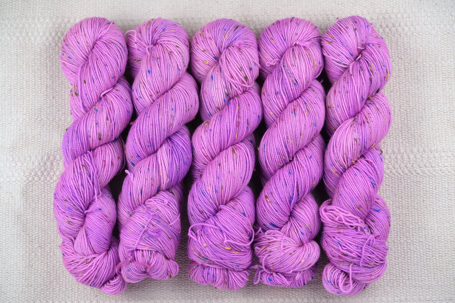 Sprinkle Fingering - Unicorn Poop