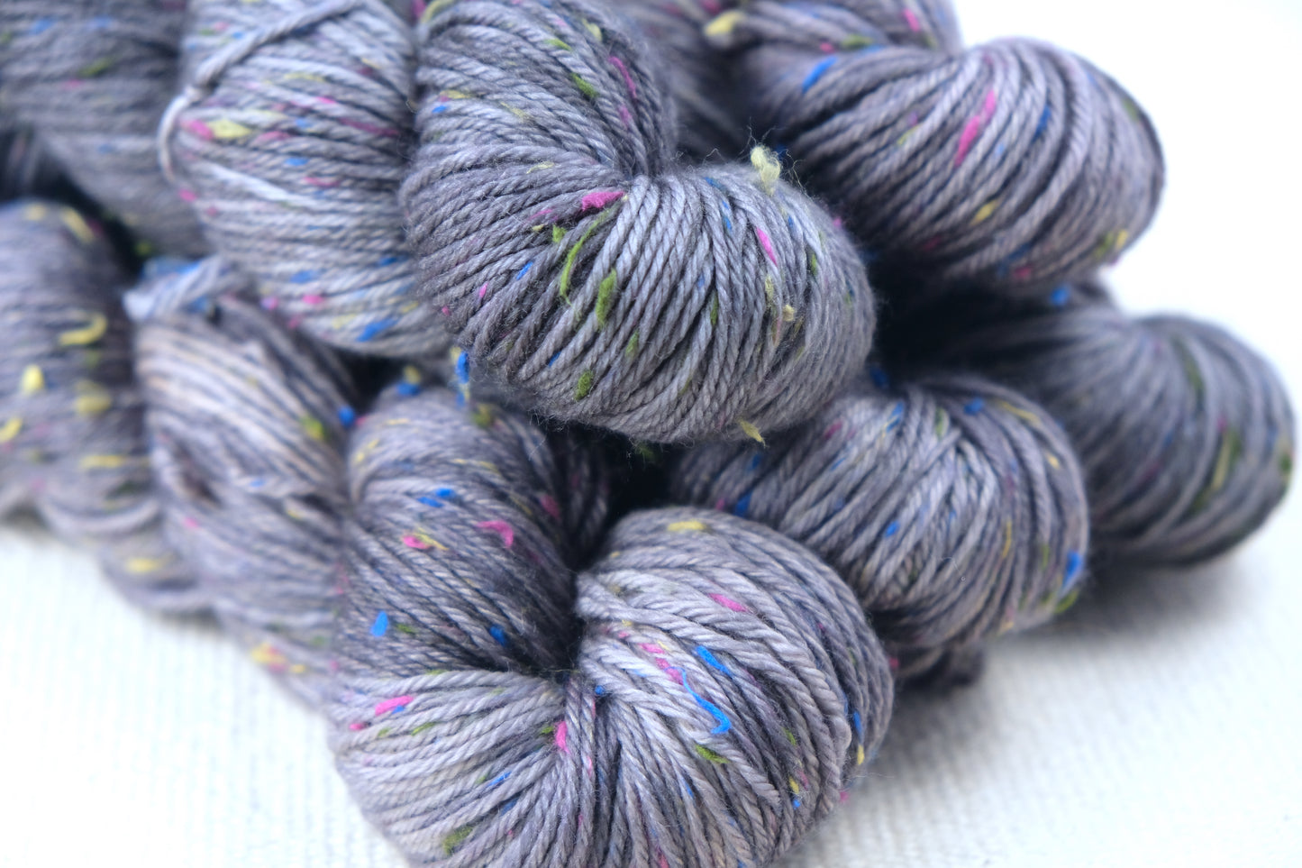 Sprinkle DK - Black Sesame