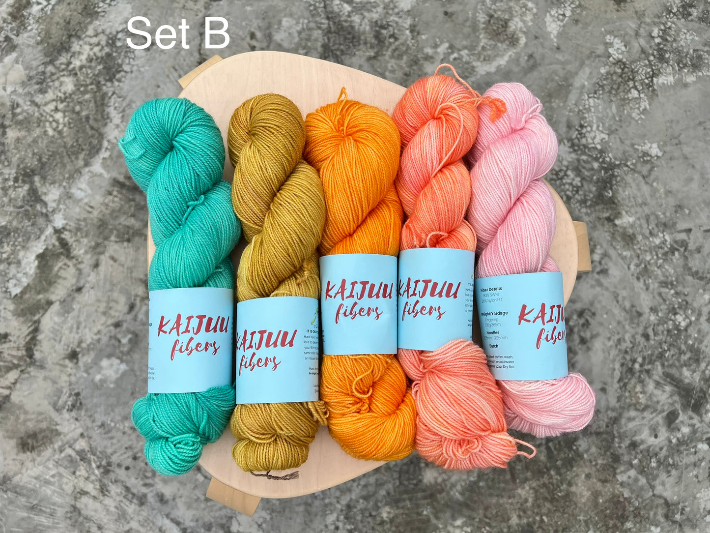 5 skeins shawl kit