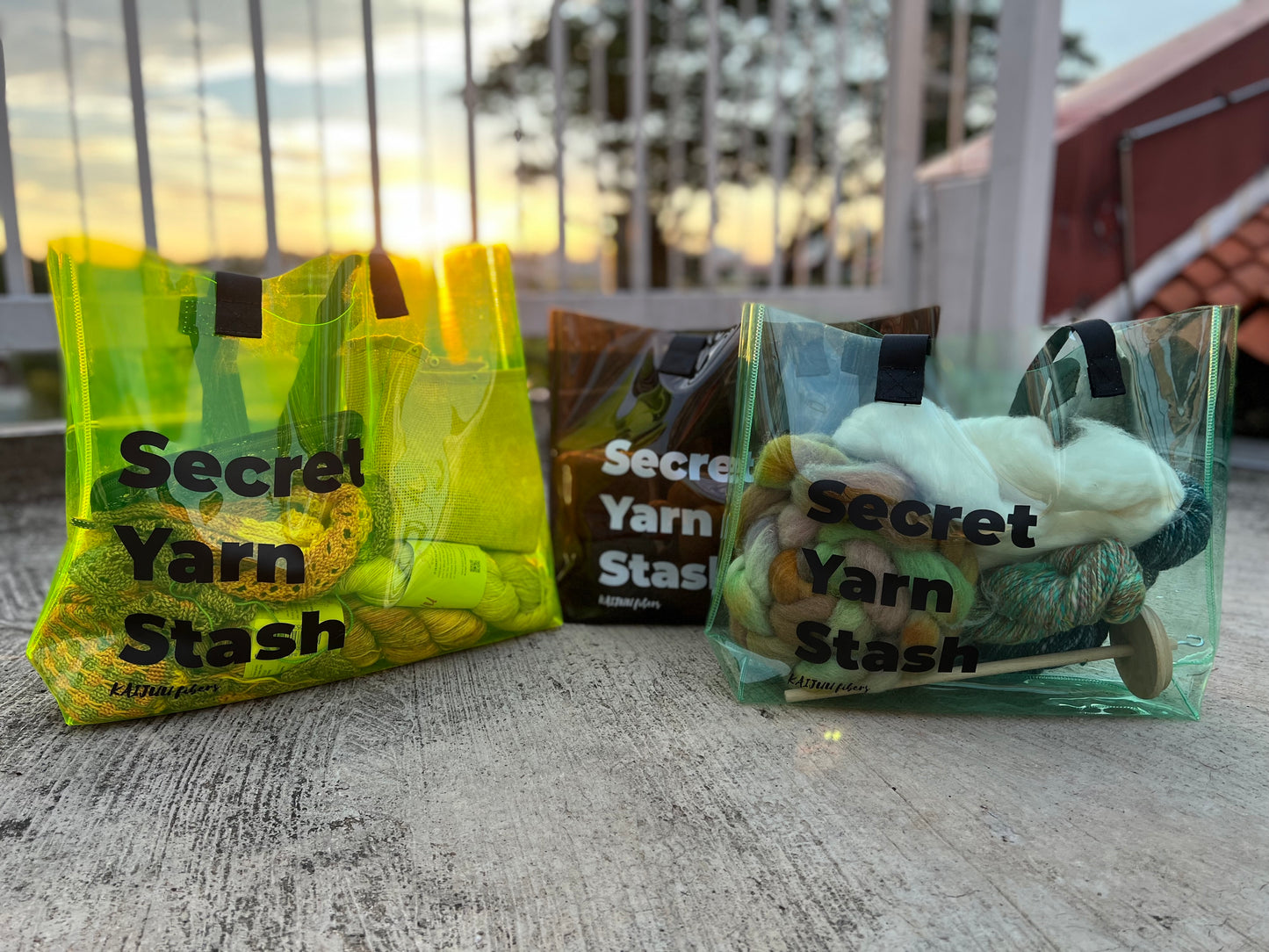Secret Yarn Stash Jelly Tote Bag (L Size)